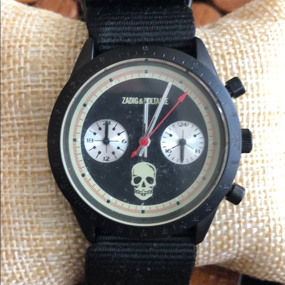 Fashion watch black PVD skull - Picture 1 of 3